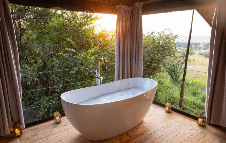 Saruni Basecamp Saruni Eagle View Silverless main area-and pool